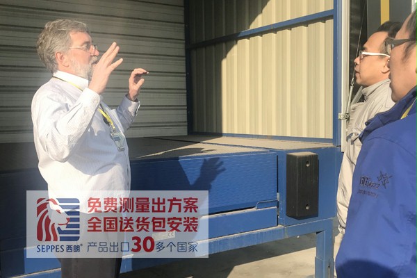 可出口的快速门厂家 可出口的快速门厂家