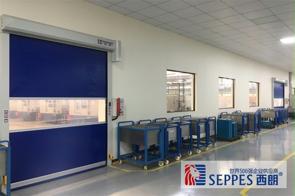 安全的快速门 安全的快速门