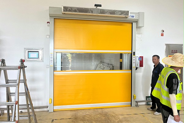 成人向日葵视频下载安装门业快速门